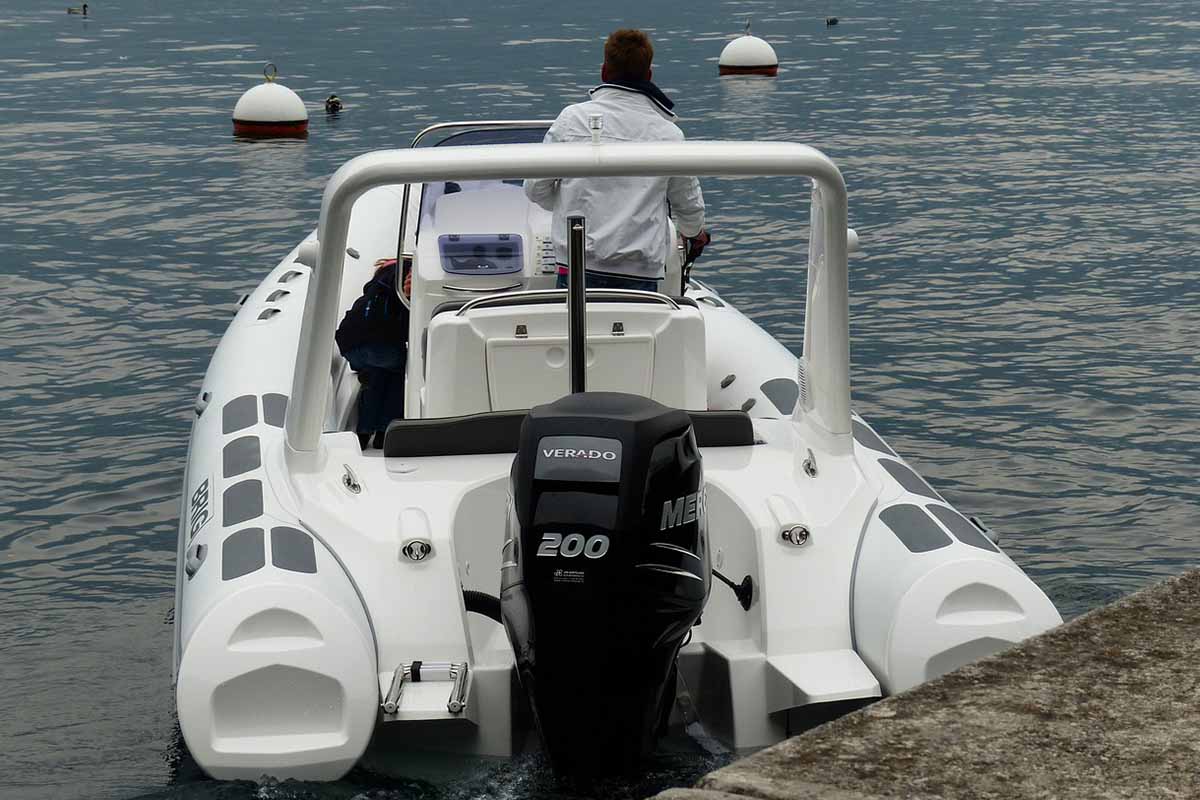 How Fast is a Mercury Outboard? [Top Speed Chart] PowerSportsGuide