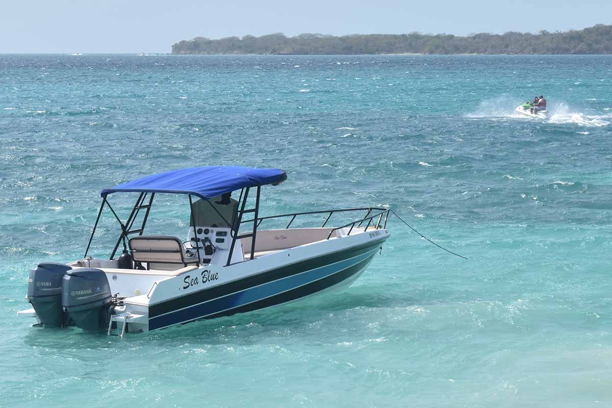 How Much Fuel Does a Yamaha Outboard Use? [Chart] PowerSportsGuide